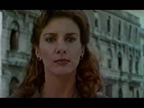 Ilona llega con la lluvia Película Colombiana (1996)