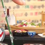 Familia fabrica réplicas en miniatura de casas y negocios en Japón | Al Rojo Vivo | Telemundo